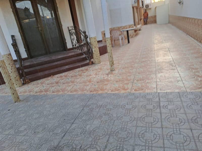 6 Bedrooms Villa For Rent Al Khuwair, Muscat