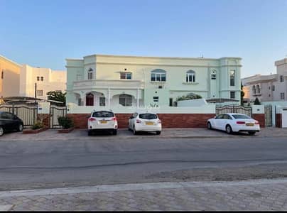 فیلا 11 غرف نوم للايجار في الحيل، مسقط - فيلا 11 غرفة نوم للإيجار في الهيل، مسقط