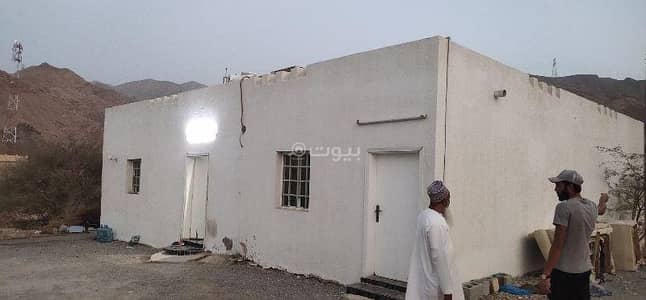 Commercial Building for Rent in Misfah, Muscat - Commercial Building For Rent in Misfah, Muscat