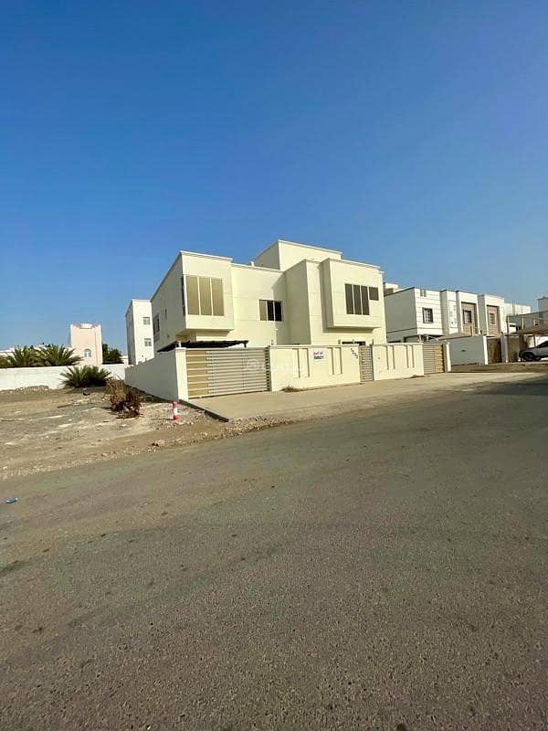 مبنى تجاري للبيع في المعبيلة، مسقط مبنى تجاري للبيع في المعبيلة، مسقط