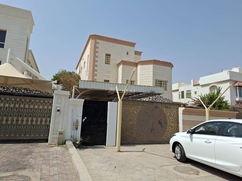 4 Bedrooms Apartment For Rent Azaiba, Muscat