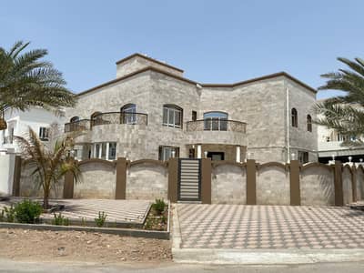 6 Bedroom Villa for Sale in Al Maabilah, Muscat - 6 Bedrooms Villa For Sale in Al Maabilah, Muscat