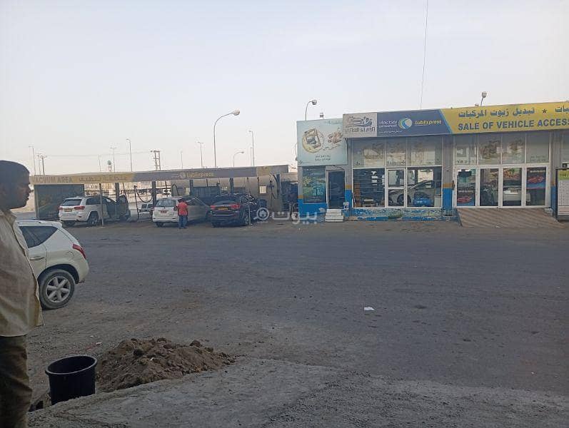 كراج للبيع في بركة، الباطنة