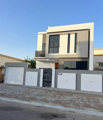 6 Bedroom Villa for Sale in Al Mawaleh, Muscat - 6 Bedroom Villa For Sale in Al Mawaleh, Muscat