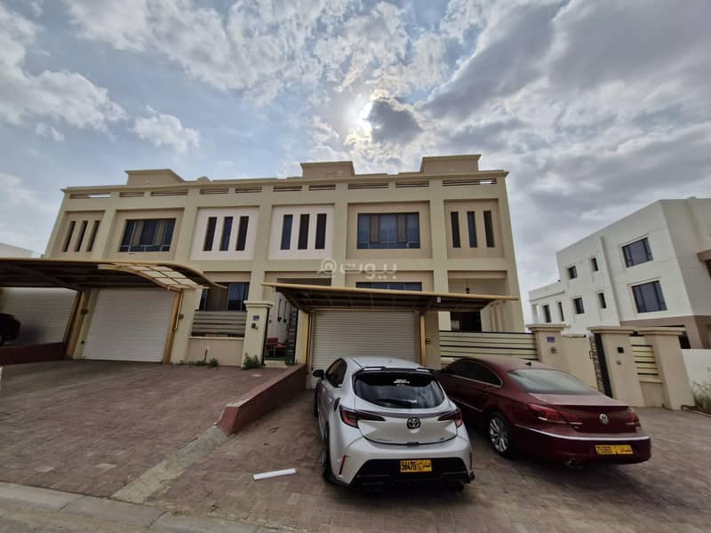5 Bedrooms Villa For Rent in Ansab, Muscat