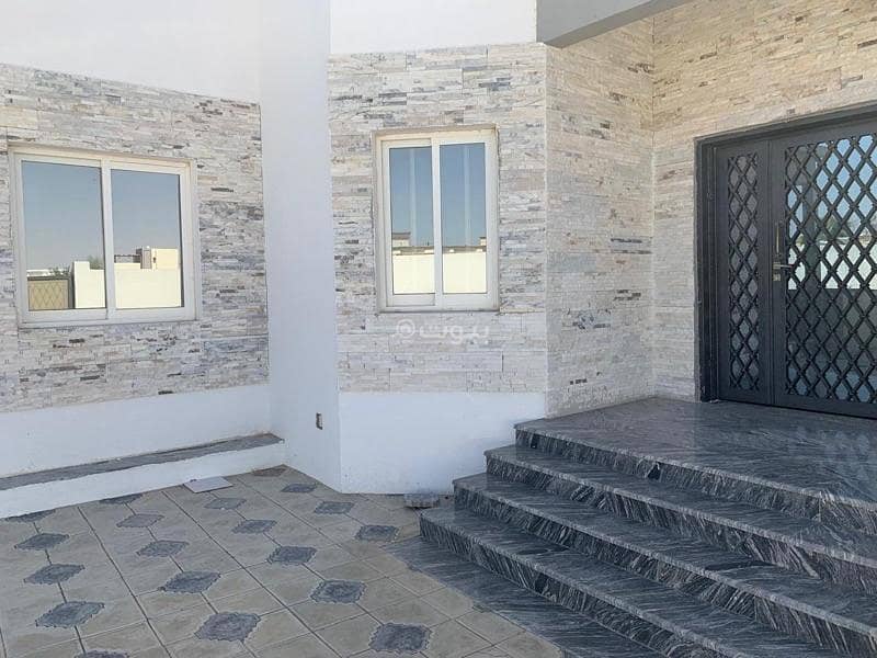 4 Bedrooms Villa For Sale in Al Buraimi