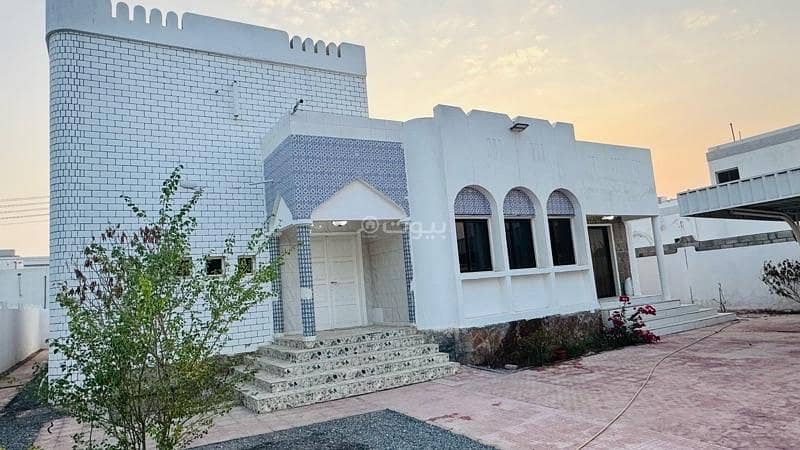 5 Bedroom Villa For Rent in Al Maabilah Muscat