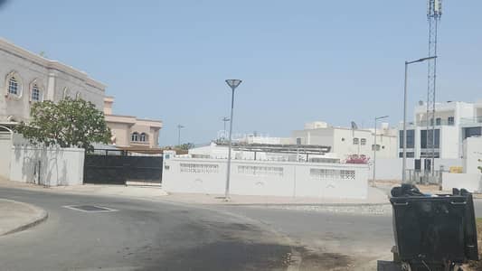 4 Bedroom Villa for Rent in Madinat As Sultan Qaboos, Muscat - 7 Bedrooms Villa For Rent Al Mawaleh, Muscat