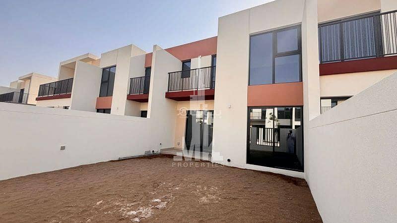 فيلا 3 غرف نوم للبيع في الموج مسقط