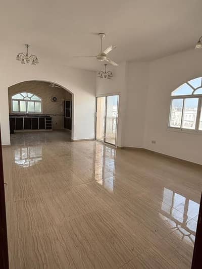 1 Bedroom Flat for Rent in Qurum, Muscat - 1 Bedroom Apartment For Rent Qurum, Muscat