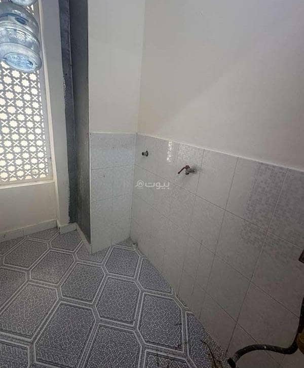 2 Bedrooms Apartment For Rent Al Khoud, Muscat
