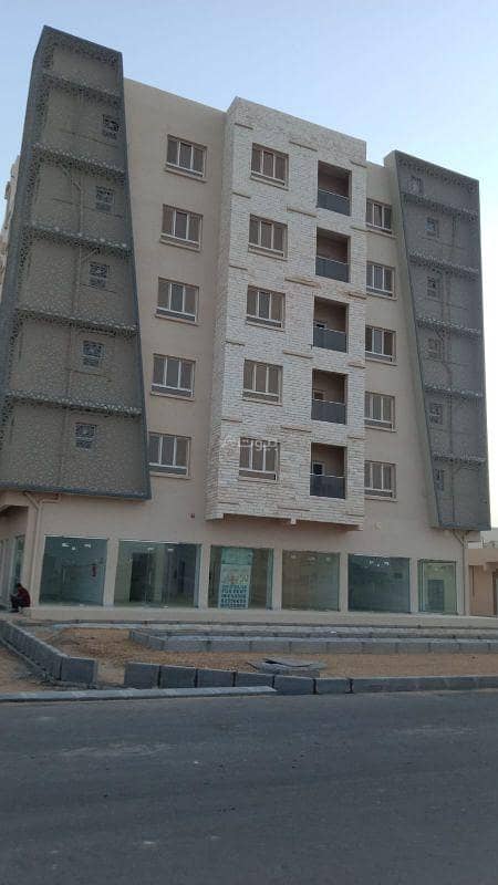 Commercial Building for Sale in Al Duqum, Al Wusta