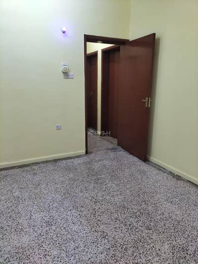 3 Bedroom Flat for Rent in Al Amarat, Muscat - 3 Bedroom Apartment For Rent in Al Amarat, Muscat