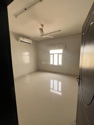 3 Bedroom Apartment for Sale in Al Maabilah, Muscat - 3 Bedrooms Apartment For Sale in Al Maabilah, Muscat
