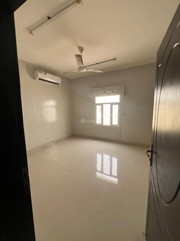 3 Bedrooms Apartment For Sale in Al Maabilah, Muscat