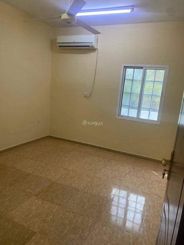 3 Bedrooms Apartment For Rent Al Hail, Muscat