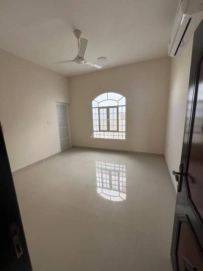 3 Bedroom Apartment for Rent in Al Maabilah, Muscat - 3 Bedrooms Apartment For Rent Al Maabilah, Muscat