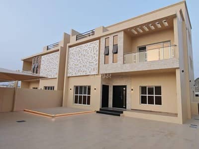 فیلا 6 غرف نوم للبيع في العامرات، مسقط - فيلا 6 غرف نوم للبيع في العمارات، مسقط