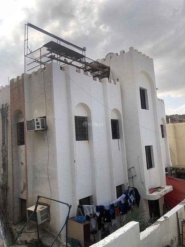 2 Bedrooms Apartment For Sale in Al Amarat, Muscat