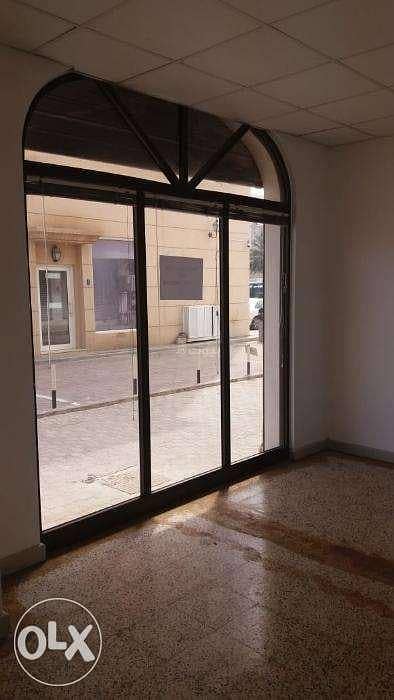 عقارات تجارية اخرى  للايجار في الخوير، مسقط - مساحة تجارية للإيجار في الخوير، مسقط