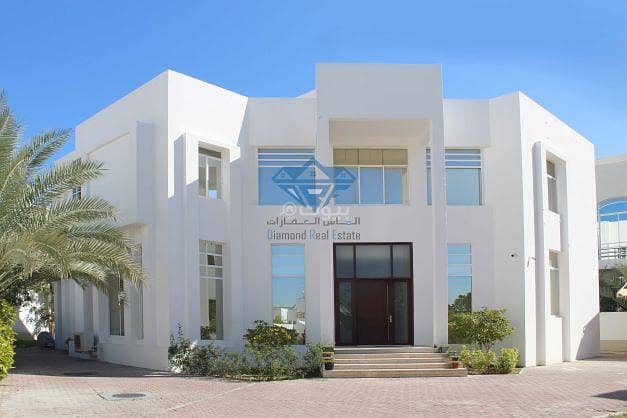 فيلا مكونة من 5 غرف نوم للإيجار في قورم، مسقط