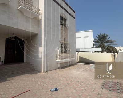 فیلا 4 غرف نوم للايجار في مدينة السلطان قابوس، مسقط - فيلا مكونة من 4 غرف نوم للإيجار في مدينة السلطان قابوس، مسقط