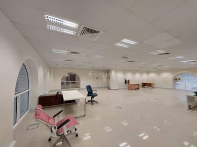 عقارات تجارية اخرى  للايجار في روي، مسقط - مساحة تجارية للإيجار في روي، مسقط