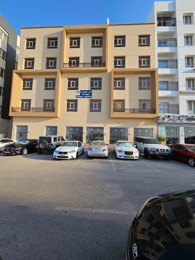 عقارات تجارية اخرى  للايجار في الموالح، مسقط - عقار تجاري للإيجار في المعاول، مسقط