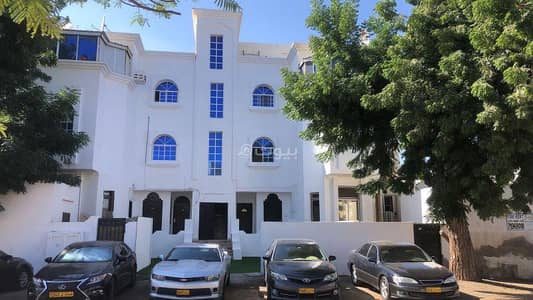 3 Bedroom Flat for Rent in Al Hail, Muscat - 3 Bedrooms Apartment For Rent in Al Hail, Muscat