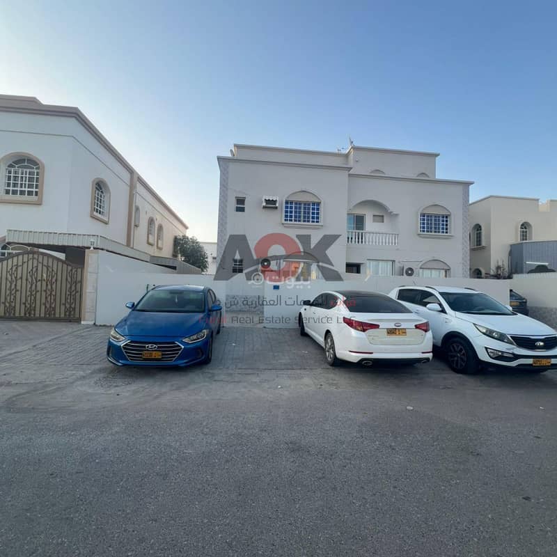 شقة مكونة من غرفتي نوم للإيجار في الخوض، مسقط شقة مكونة من غرفتي نوم للإيجار في الخوض، مسقط