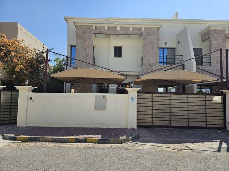 فيلا 5 غرف نوم للإيجار في قرم، مسقط