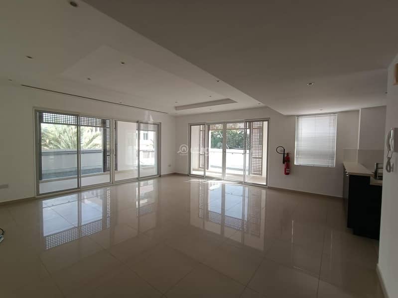 3 Bedrooms Apartment For Rent The Wave (Almouj) Muscat