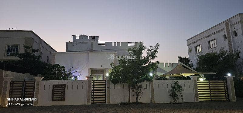 فيلا 4 غرف نوم للإيجار في المعابيل، مسقط