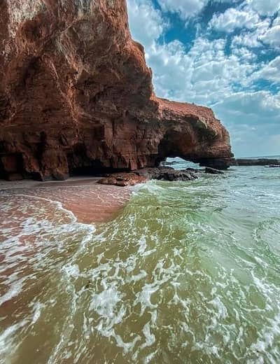 ارض سكنية  للبيع في محوت، الوسطى - أرض سكنية للبيع في مهوت، الوسطى