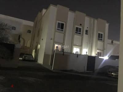 4 Bedroom Apartment for Rent in Al Amarat, Muscat - 4 Bedrooms Apartment For Rent Al Amarat, Muscat