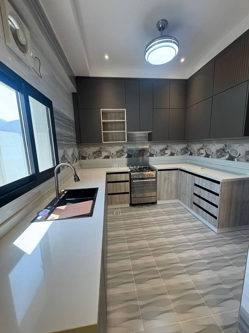 2 Bedroom Apartment For Rent Al Khuwair, Muscat