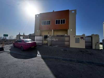 فیلا 7 غرف نوم للايجار في القرم، مسقط - فيلا مكونة من 7 غرف نوم للإيجار في قُرم، مسقط