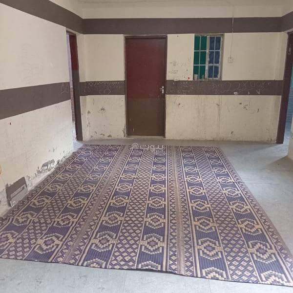 مبنى تجاري للايجار في الأمارات، مسقط