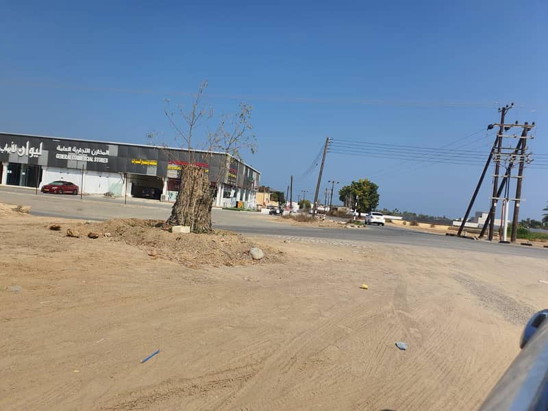 أرض سكنية للبيع في السويق، الباطنة