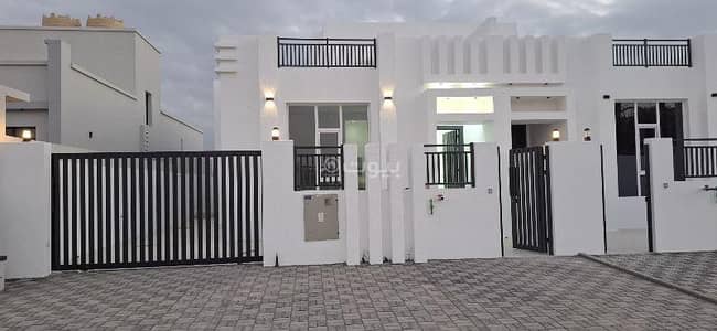 3 Bedroom Villa for Sale in Barka, Al Batinah - 3 Bedrooms Villa For Sale Barka, Al Batinah