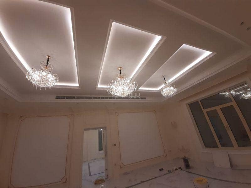 10 Bedrooms Villa For Sale in Al Mawaleh, Muscat