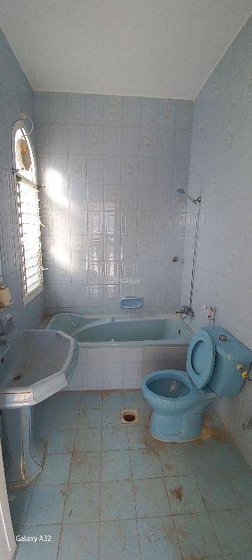 فيلا مكونة من 10 غرف نوم للإيجار في القرم، مسقط فيلا مكونة من 10 غرف نوم للإيجار في القرم، مسقط