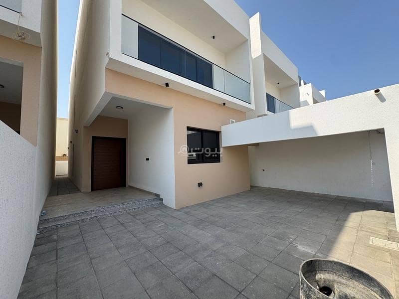 5 Bedrooms Villa For Sale in Al Khoud, Muscat