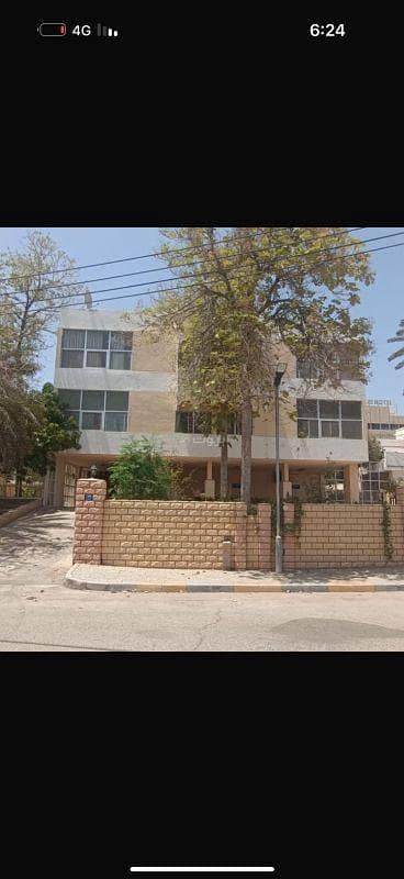 مبنى تجاري للبيع في روي، مسقط مبنى تجاري للبيع في روي، مسقط