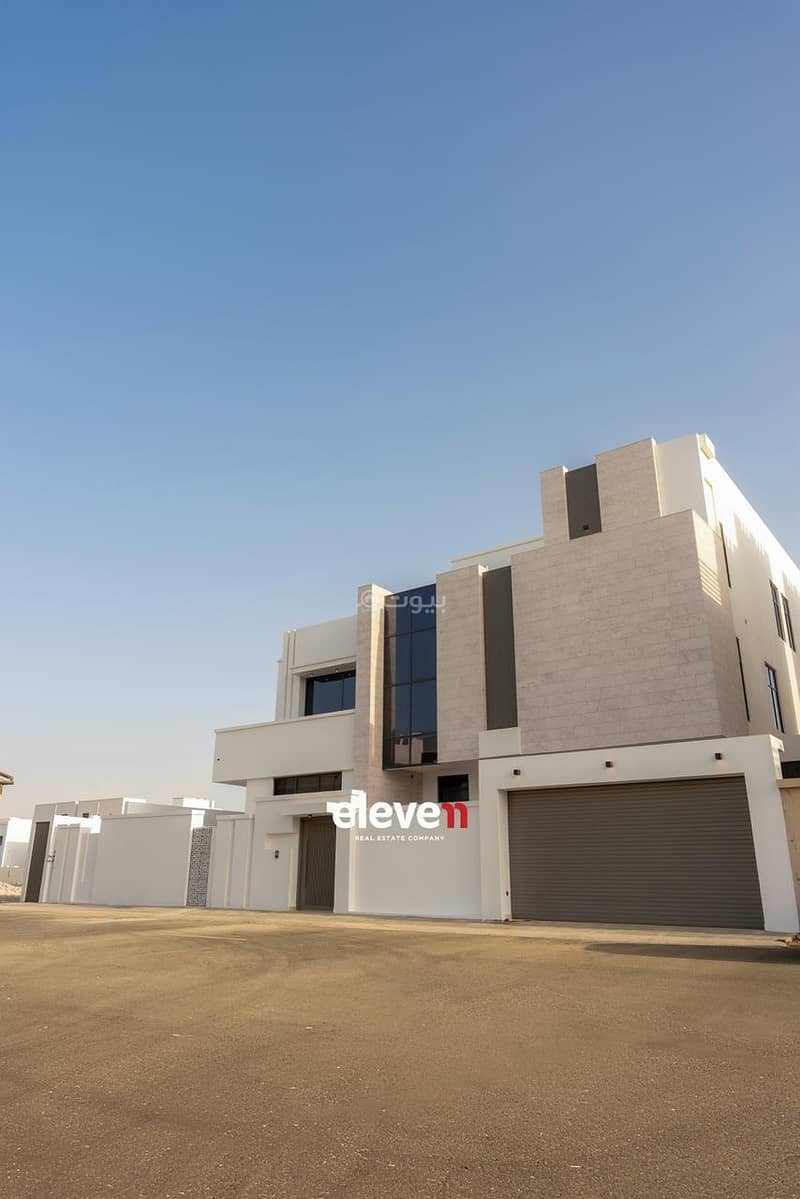 5 Bedrooms Villa For Sale in Al Khoud, Muscat