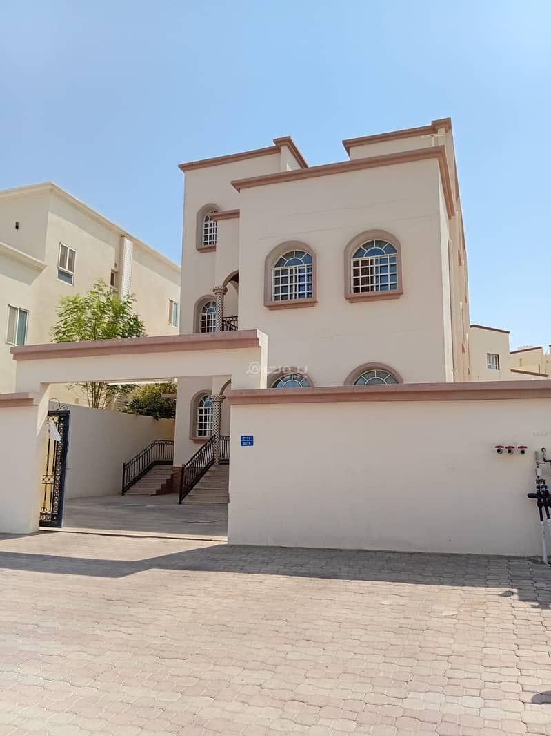 شقة مكونة من غرفتي نوم للإيجار في الخوض، مسقط شقة مكونة من غرفتي نوم للإيجار في الخوض، مسقط