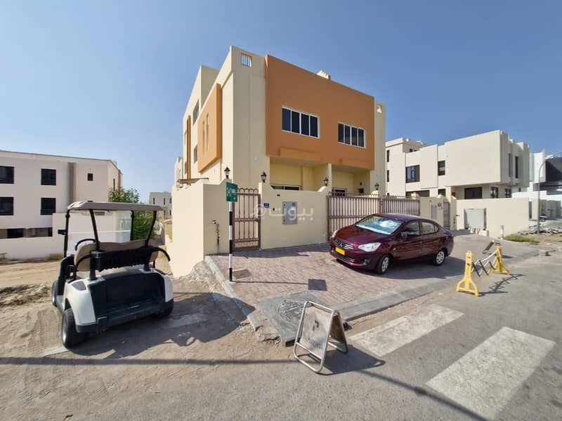 4 Bedrooms Villa For Rent in Al Khuwair, Muscat 4 Bedrooms Villa For Rent in Al Khuwair, Muscat