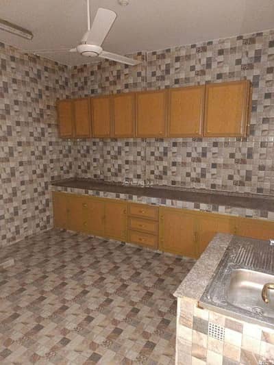 3 Bedroom Apartment for Rent in Sohar, Al Batinah - 3 Bedrooms Apartment For Rent in Sohar, Al Batinah