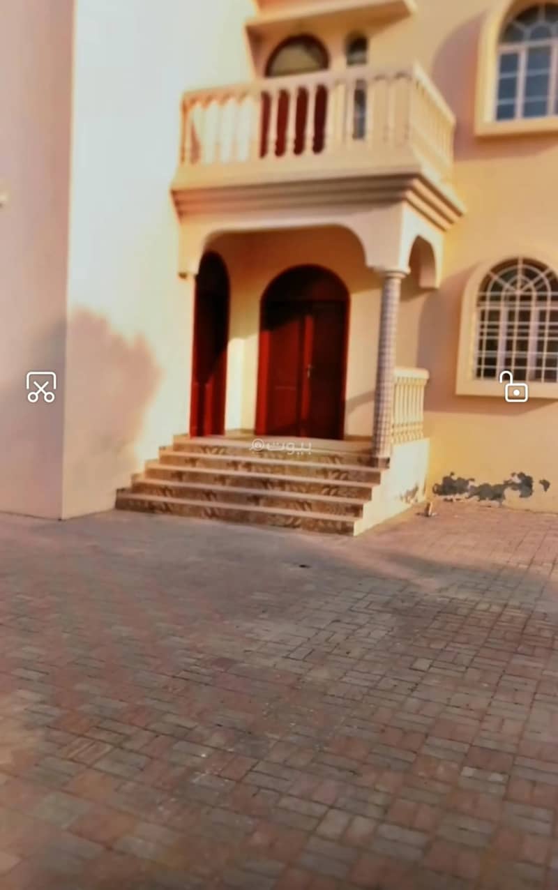 فيلا 6 غرف نوم للايجار في الموالح، مسقط