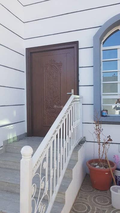 5 Bedroom Villa for Rent in Sohar, Al Batinah - 5 Bedrooms Villa For Rent in Sohar, Al Batinah